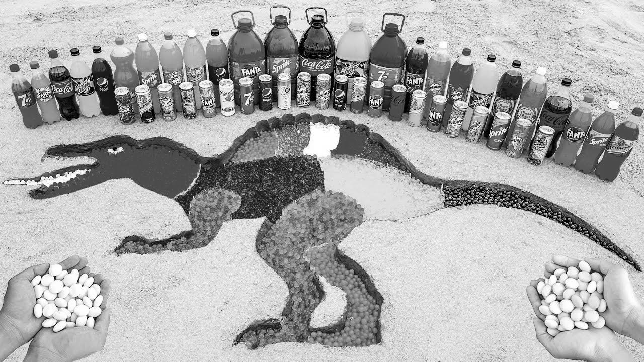 make Spinosaurus Dinosaur with Orbeez, Fanta, Sprite, Coca Cola, Mentos and Fashionable Sodas
