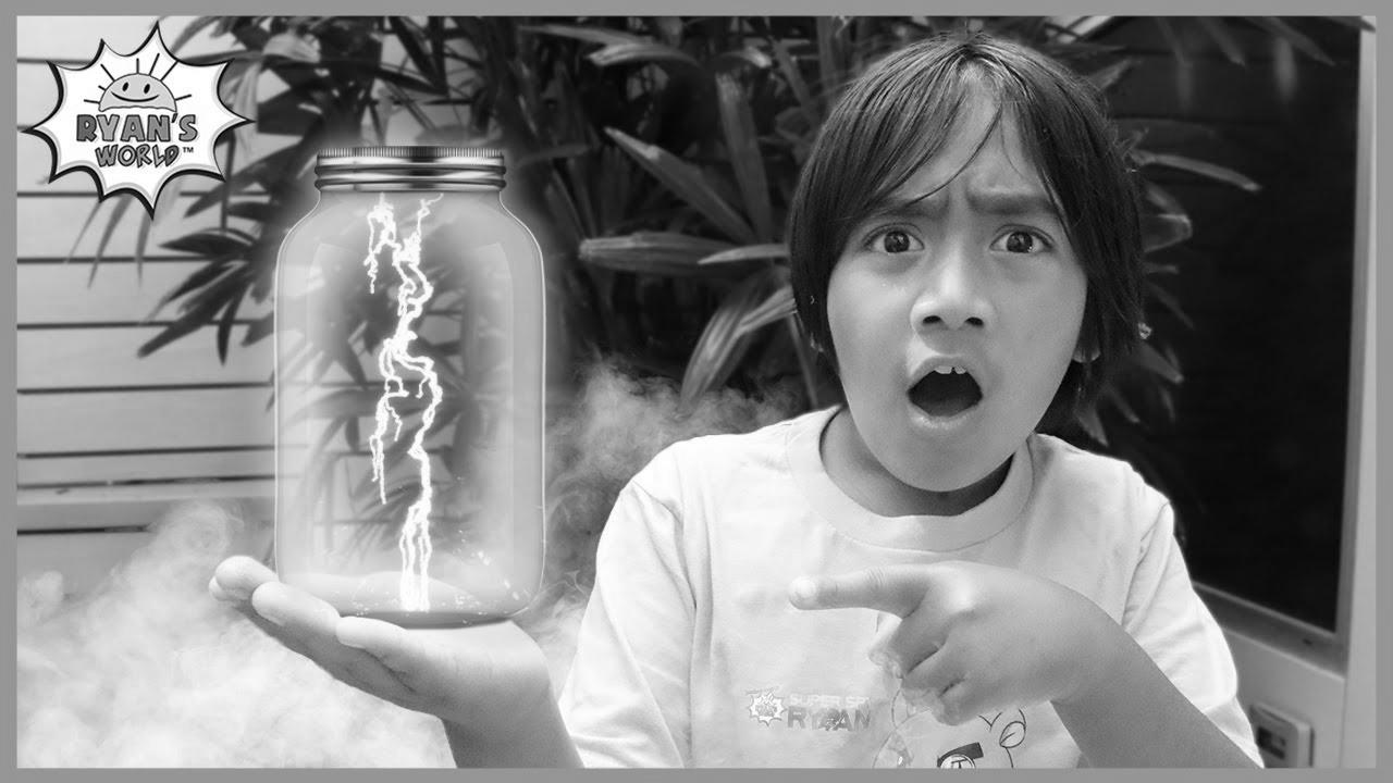  Make Lightning In a Bottle DIY Science Experiments for kids!